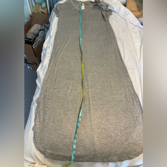 Burgundy Apparel - Grey Maxi Dress with Side Slit and Pockets - Picture 6 of 9